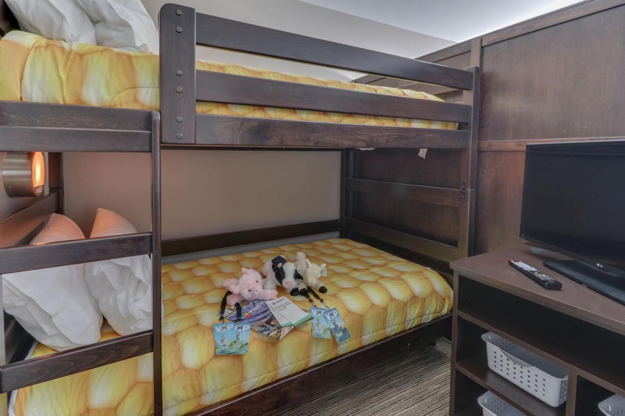 Holiday Inn Express & Suites - Union City By Ihg Exteriör bild